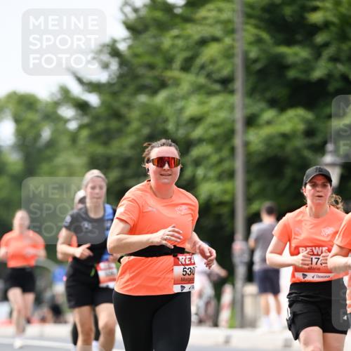 15.06.2025 - REWE Women's Run Dr. Thomas Lammeyer http://msf.ph/oto/7978019 15.06.2025 10:43:11 Laufen 51, 17 meine-sportfotos.de
