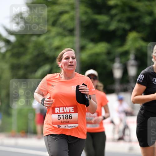 15.06.2025 - REWE Women's Run Dr. Thomas Lammeyer http://msf.ph/oto/7978062 15.06.2025 10:43:15 Laufen 5186 meine-sportfotos.de