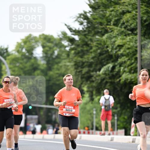 15.06.2025 - REWE Women's Run Dr. Thomas Lammeyer http://msf.ph/oto/7978072 15.06.2025 10:43:15 Laufen 91, 5059 meine-sportfotos.de