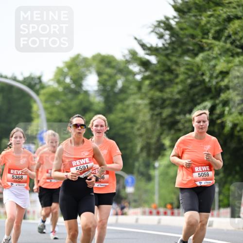 15.06.2025 - REWE Women's Run Dr. Thomas Lammeyer http://msf.ph/oto/7978091 15.06.2025 10:43:17 Laufen 5368, 5591, 36, 5059 meine-sportfotos.de