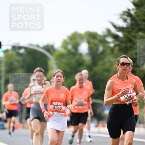 15.06.2025 - REWE Women's Run Dr. Thomas Lammeyer http://msf.ph/oto/7978117 15.06.2025 10:43:18 Laufen 5368, 5591 meine-sportfotos.de