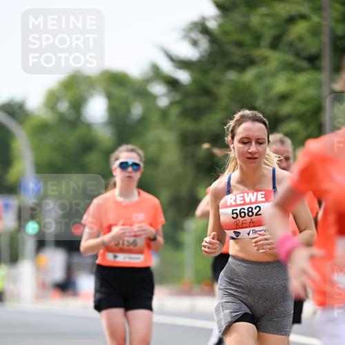15.06.2025 - REWE Women's Run Dr. Thomas Lammeyer http://msf.ph/oto/7978166 15.06.2025 10:43:21 Laufen 9136, 5682 meine-sportfotos.de