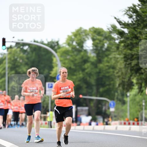 15.06.2025 - REWE Women's Run Dr. Thomas Lammeyer http://msf.ph/oto/7978185 15.06.2025 10:43:22 Laufen 5473, 5227 meine-sportfotos.de