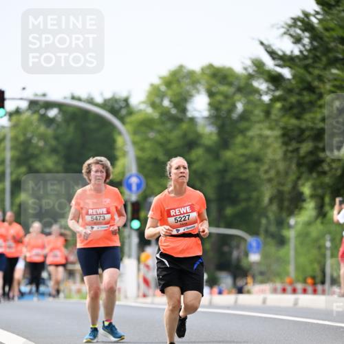 15.06.2025 - REWE Women's Run Dr. Thomas Lammeyer http://msf.ph/oto/7978200 15.06.2025 10:43:23 Laufen 5473, 5227 meine-sportfotos.de