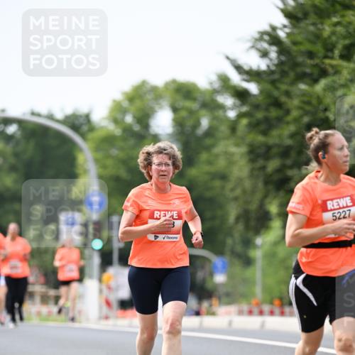 15.06.2025 - REWE Women's Run Dr. Thomas Lammeyer http://msf.ph/oto/7978248 15.06.2025 10:43:25 Laufen  meine-sportfotos.de