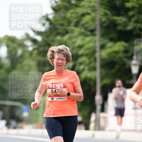15.06.2025 - REWE Women's Run Dr. Thomas Lammeyer http://msf.ph/oto/7978293 15.06.2025 10:43:27 Laufen 54 meine-sportfotos.de
