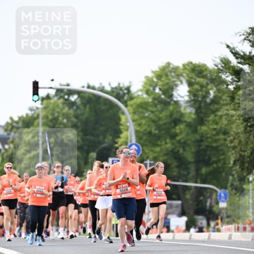 15.06.2025 - REWE Women's Run Dr. Thomas Lammeyer http://msf.ph/oto/7978305 15.06.2025 10:43:29 Laufen 5528 meine-sportfotos.de