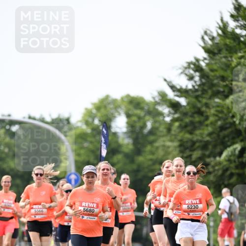 15.06.2025 - REWE Women's Run Dr. Thomas Lammeyer http://msf.ph/oto/7978349 15.06.2025 10:43:35 Laufen 5, 5409, 1141, 5680, 5566, 5230 meine-sportfotos.de