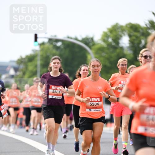 15.06.2025 - REWE Women's Run Dr. Thomas Lammeyer http://msf.ph/oto/7978422 15.06.2025 10:43:39 Laufen 50, 5581, 5304, 55 meine-sportfotos.de