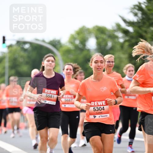 15.06.2025 - REWE Women's Run Dr. Thomas Lammeyer http://msf.ph/oto/7978448 15.06.2025 10:43:40 Laufen 5581, 5687, 5304 meine-sportfotos.de