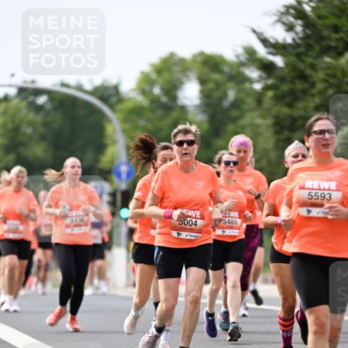 15.06.2025 - REWE Women's Run Dr. Thomas Lammeyer http://msf.ph/oto/7978518 15.06.2025 10:43:46 Laufen 5436, 5593, 5489, 5004 meine-sportfotos.de