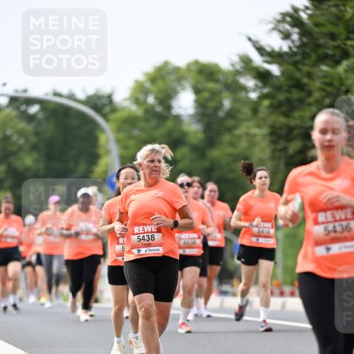 15.06.2025 - REWE Women's Run Dr. Thomas Lammeyer http://msf.ph/oto/7978594 15.06.2025 10:43:50 Laufen 5438, 55, 38, 5418, 543 meine-sportfotos.de
