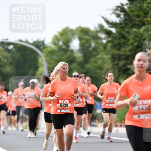 15.06.2025 - REWE Women's Run Dr. Thomas Lammeyer http://msf.ph/oto/7978597 15.06.2025 10:43:50 Laufen 5438, 5418, 5436 meine-sportfotos.de