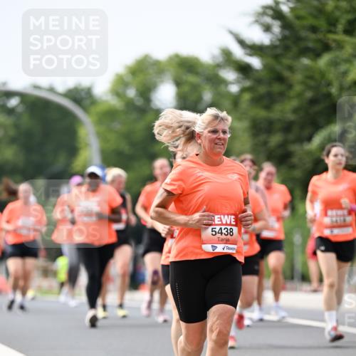 15.06.2025 - REWE Women's Run Dr. Thomas Lammeyer http://msf.ph/oto/7978618 15.06.2025 10:43:52 Laufen 5438 meine-sportfotos.de