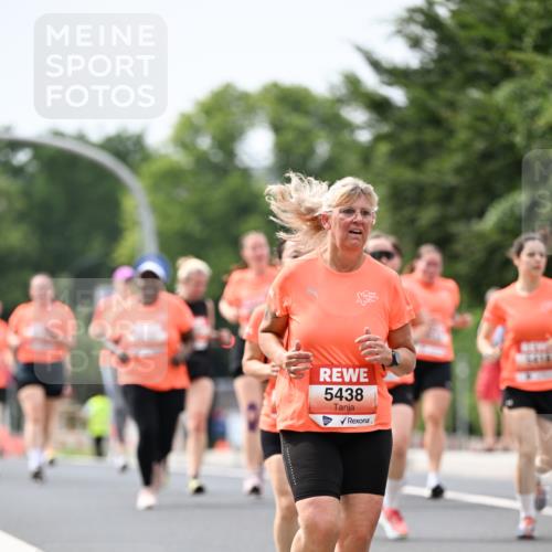 15.06.2025 - REWE Women's Run Dr. Thomas Lammeyer http://msf.ph/oto/7978623 15.06.2025 10:43:52 Laufen 5438 meine-sportfotos.de