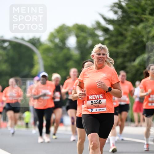 15.06.2025 - REWE Women's Run Dr. Thomas Lammeyer http://msf.ph/oto/7978626 15.06.2025 10:43:52 Laufen 5438 meine-sportfotos.de