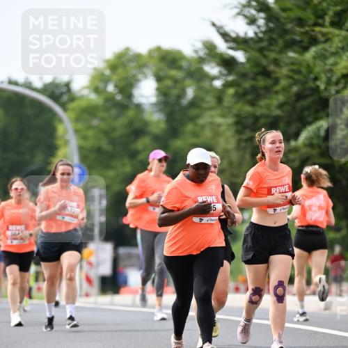 15.06.2025 - REWE Women's Run Dr. Thomas Lammeyer http://msf.ph/oto/7978644 15.06.2025 10:43:55 Laufen 472 meine-sportfotos.de