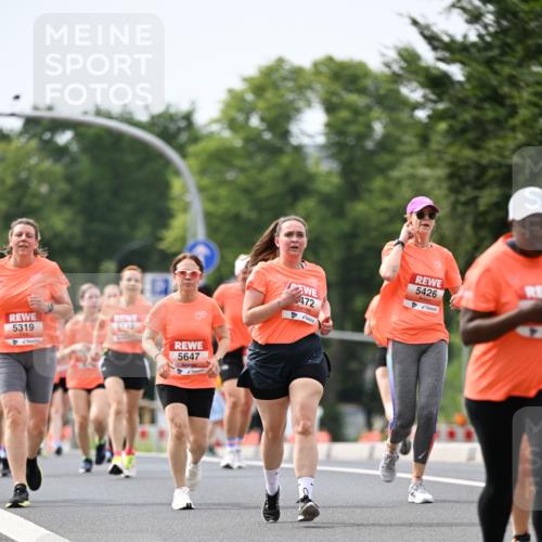 15.06.2025 - REWE Women's Run Dr. Thomas Lammeyer http://msf.ph/oto/7978670 15.06.2025 10:43:56 Laufen 5319, 5647, 472, 5426 meine-sportfotos.de