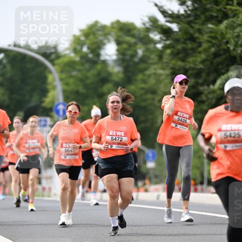 15.06.2025 - REWE Women's Run Dr. Thomas Lammeyer http://msf.ph/oto/7978675 15.06.2025 10:43:57 Laufen 6122, 564, 5472, 5426, 5425 meine-sportfotos.de