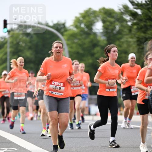 15.06.2025 - REWE Women's Run Dr. Thomas Lammeyer http://msf.ph/oto/7978714 15.06.2025 10:43:59 Laufen 5319, 5124 meine-sportfotos.de