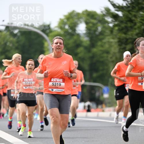 15.06.2025 - REWE Women's Run Dr. Thomas Lammeyer http://msf.ph/oto/7978732 15.06.2025 10:44:00 Laufen 5123, 5319, 5 meine-sportfotos.de
