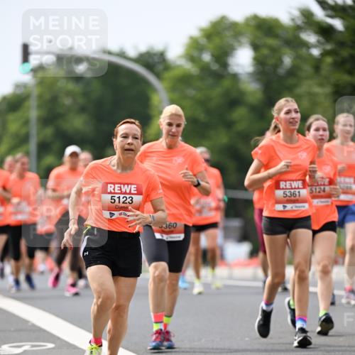 15.06.2025 - REWE Women's Run Dr. Thomas Lammeyer http://msf.ph/oto/7978773 15.06.2025 10:44:02 Laufen 5123, 360, 5361, 5124 meine-sportfotos.de