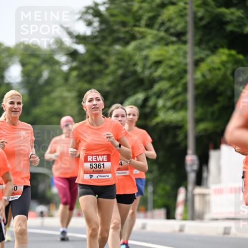 15.06.2025 - REWE Women's Run Dr. Thomas Lammeyer http://msf.ph/oto/7978793 15.06.2025 10:44:03 Laufen 0, 5361 meine-sportfotos.de