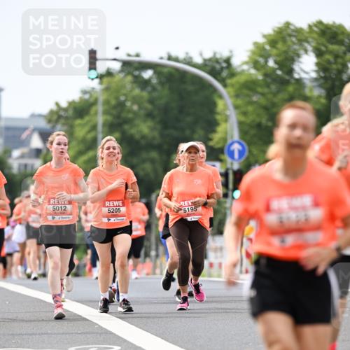15.06.2025 - REWE Women's Run Dr. Thomas Lammeyer http://msf.ph/oto/7978801 15.06.2025 10:44:04 Laufen 5012, 5205, 5195 meine-sportfotos.de