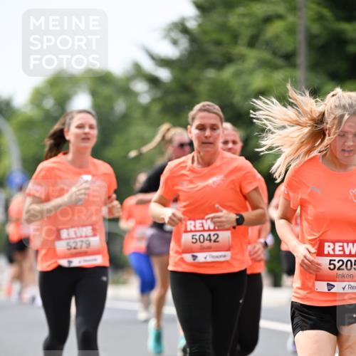 15.06.2025 - REWE Women's Run Dr. Thomas Lammeyer http://msf.ph/oto/7978912 15.06.2025 10:44:11 Laufen 5279, 5042 meine-sportfotos.de