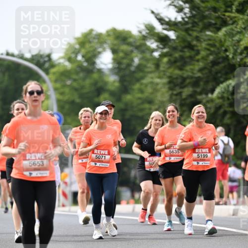 15.06.2025 - REWE Women's Run Dr. Thomas Lammeyer http://msf.ph/oto/7978974 15.06.2025 10:44:14 Laufen 5653, 5071, 50, 5635, 5199 meine-sportfotos.de