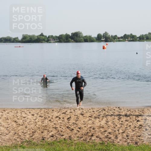 21.06.2025 - 27. Vierlanden-Triathlon MichiJ http://msf.ph/oto/7979022 15.06.2026 08:53:10 Schwimmen 133 meine-sportfotos.de