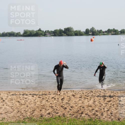21.06.2025 - 27. Vierlanden-Triathlon MichiJ http://msf.ph/oto/7979058 15.06.2026 08:53:20 Schwimmen 133, 162, 169 meine-sportfotos.de