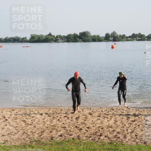 21.06.2025 - 27. Vierlanden-Triathlon MichiJ http://msf.ph/oto/7979064 15.06.2026 08:53:20 Schwimmen 133, 162, 169 meine-sportfotos.de