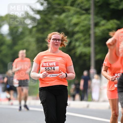 15.06.2025 - REWE Women's Run Dr. Thomas Lammeyer http://msf.ph/oto/7979089 15.06.2025 10:44:20 Laufen 5574 meine-sportfotos.de