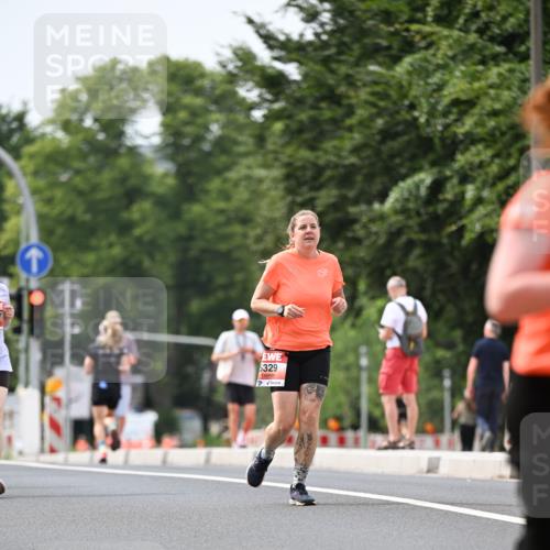 15.06.2025 - REWE Women's Run Dr. Thomas Lammeyer http://msf.ph/oto/7979103 15.06.2025 10:44:21 Laufen 320, 5329 meine-sportfotos.de