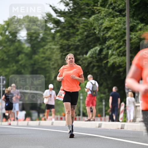 15.06.2025 - REWE Women's Run Dr. Thomas Lammeyer http://msf.ph/oto/7979108 15.06.2025 10:44:21 Laufen 329 meine-sportfotos.de