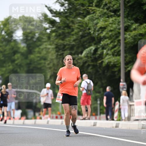 15.06.2025 - REWE Women's Run Dr. Thomas Lammeyer http://msf.ph/oto/7979112 15.06.2025 10:44:21 Laufen 329 meine-sportfotos.de