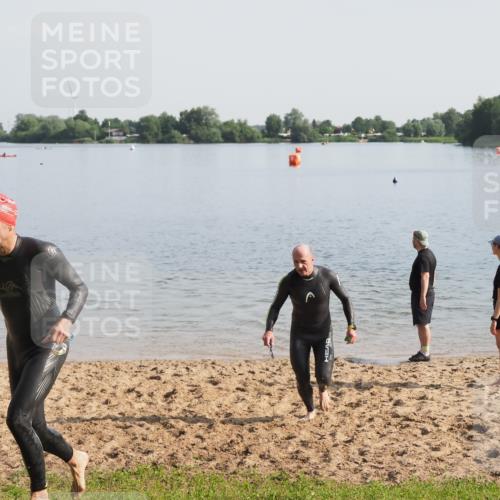 21.06.2025 - 27. Vierlanden-Triathlon MichiJ http://msf.ph/oto/7979121 15.06.2026 08:53:23 Schwimmen 162, 169 meine-sportfotos.de