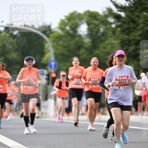 15.06.2025 - REWE Women's Run Dr. Thomas Lammeyer http://msf.ph/oto/7979191 15.06.2025 10:44:25 Laufen 5637 meine-sportfotos.de