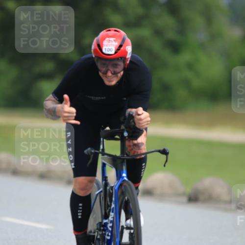 15.06.2025 - 27. Vierlanden-Triathlon H.Heesch http://msf.ph/oto/7979204 15.06.2025 10:27:46 Radfahren 49, 75, 100, 505, 529, 533, 552 meine-sportfotos.de