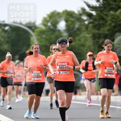 15.06.2025 - REWE Women's Run Dr. Thomas Lammeyer http://msf.ph/oto/7979235 15.06.2025 10:44:29 Laufen 5294, 560, 5649 meine-sportfotos.de