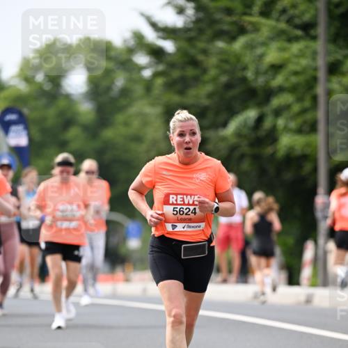 15.06.2025 - REWE Women's Run Dr. Thomas Lammeyer http://msf.ph/oto/7979328 15.06.2025 10:44:33 Laufen 5624 meine-sportfotos.de