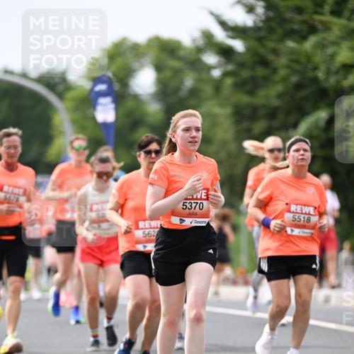 15.06.2025 - REWE Women's Run Dr. Thomas Lammeyer http://msf.ph/oto/7979384 15.06.2025 10:44:36 Laufen 562, 5370, 5518 meine-sportfotos.de