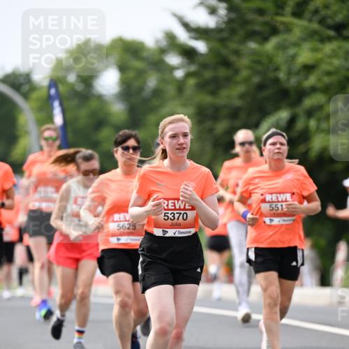 15.06.2025 - REWE Women's Run Dr. Thomas Lammeyer http://msf.ph/oto/7979391 15.06.2025 10:44:36 Laufen 5625, 5370, 551 meine-sportfotos.de