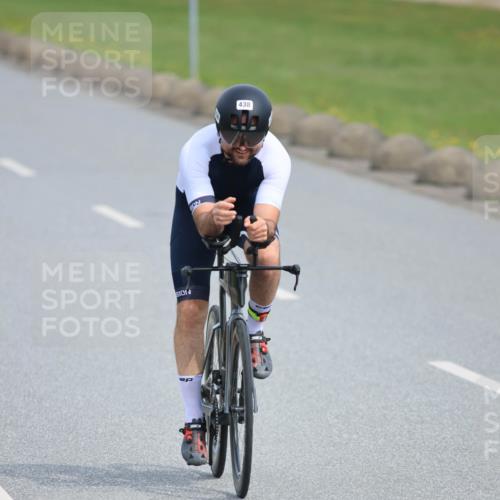 15.06.2025 - 27. Vierlanden-Triathlon H.Heesch http://msf.ph/oto/7979460 15.06.2025 10:33:21 Radfahren 59, 67, 100, 176, 326, 329, 438 meine-sportfotos.de