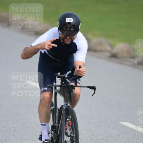 15.06.2025 - 27. Vierlanden-Triathlon H.Heesch http://msf.ph/oto/7979474 15.06.2025 10:33:21 Radfahren 59, 67, 100, 176, 326, 329, 438 meine-sportfotos.de