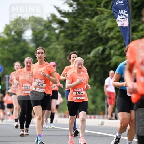 15.06.2025 - REWE Women's Run Dr. Thomas Lammeyer http://msf.ph/oto/7979490 15.06.2025 10:44:41 Laufen 5620, 5427, 5404 meine-sportfotos.de