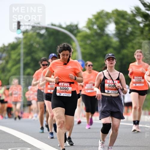 15.06.2025 - REWE Women's Run Dr. Thomas Lammeyer http://msf.ph/oto/7979546 15.06.2025 10:44:43 Laufen 55, 5090, 508, 5206 meine-sportfotos.de