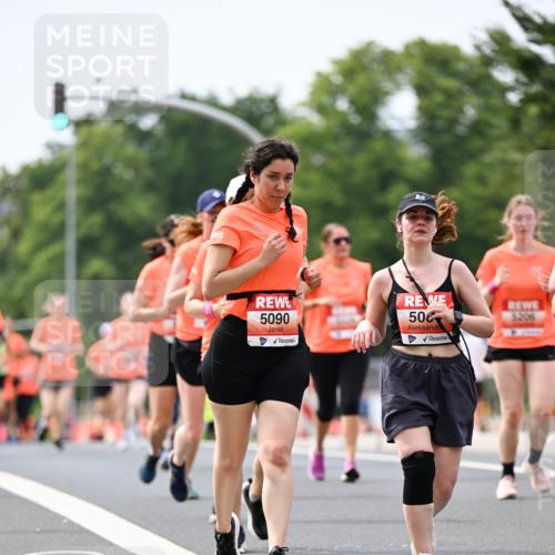 15.06.2025 - REWE Women's Run Dr. Thomas Lammeyer http://msf.ph/oto/7979554 15.06.2025 10:44:43 Laufen 5090, 50, 19 meine-sportfotos.de