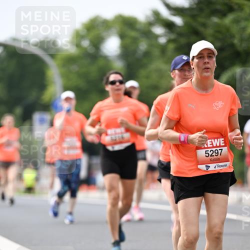15.06.2025 - REWE Women's Run Dr. Thomas Lammeyer http://msf.ph/oto/7979636 15.06.2025 10:44:47 Laufen 5297 meine-sportfotos.de